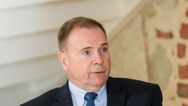 próba zamachu na amerykańskiego generała w europie. "eksplodował dach"