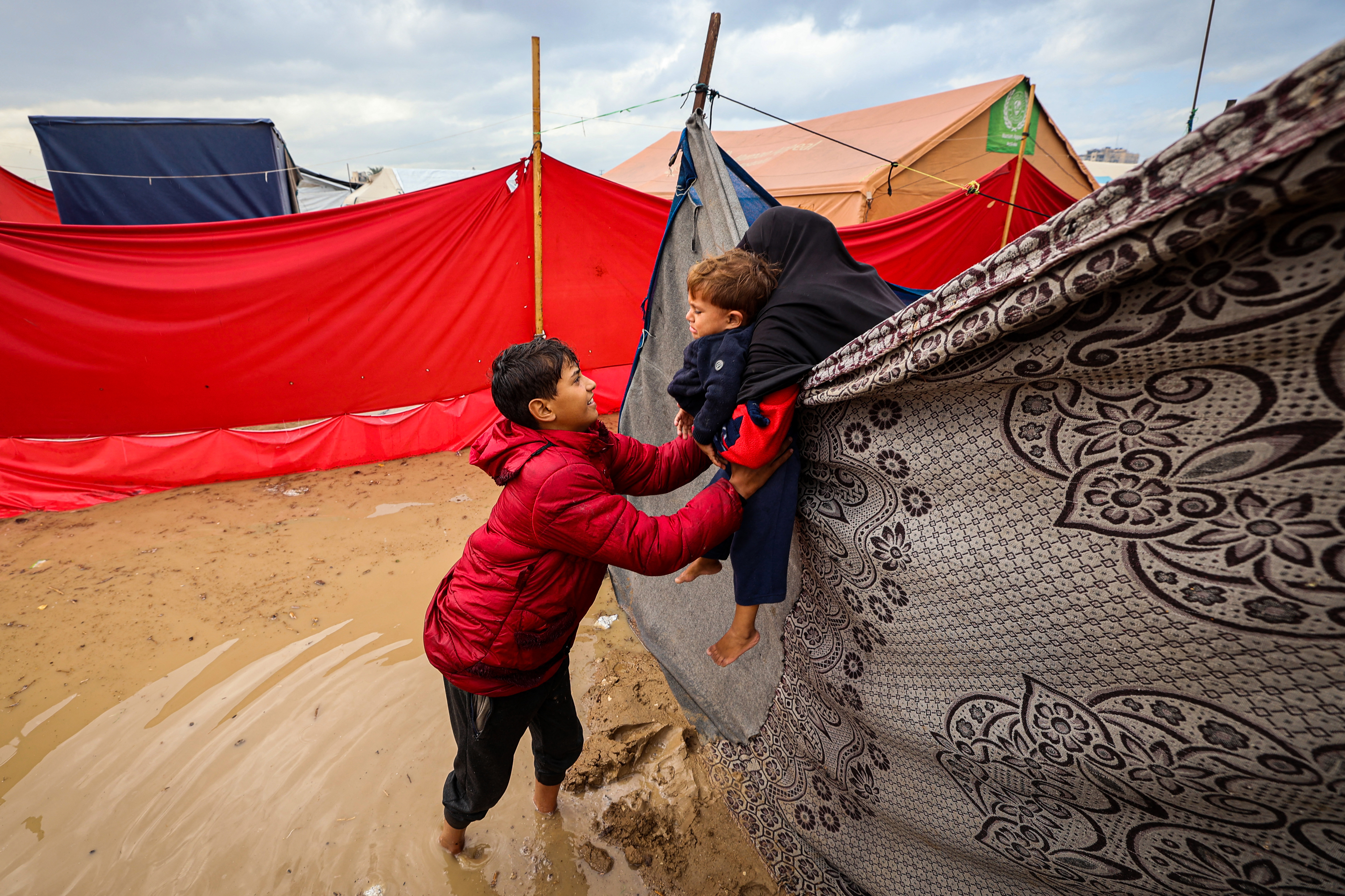 Tempęte Byron à Gaza: 13 morts dont trois enfants d'hypothermie