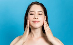 5 wskazań do masażu twarzy, o których warto wiedzieć
