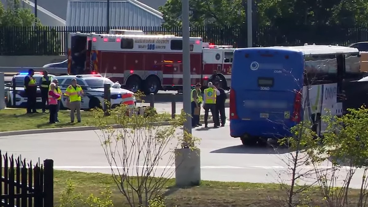 Sudar dva autobusa kod Pentagona