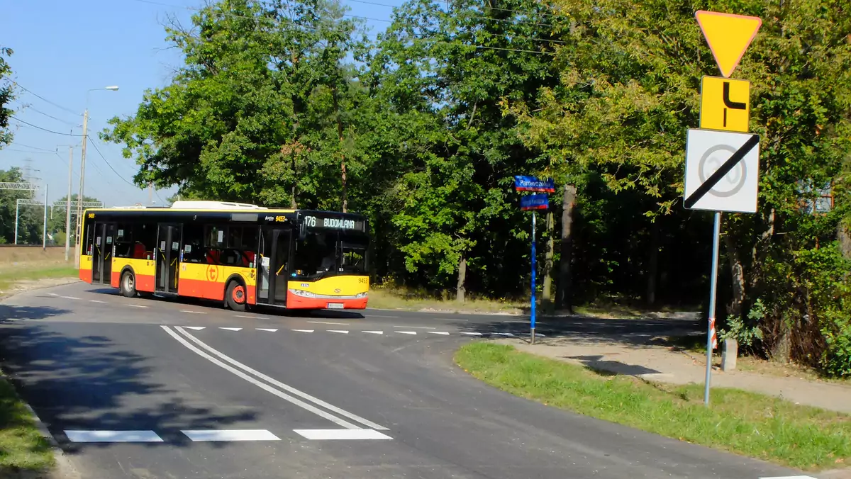 Skrzyżowanie z pierwszeństwem łamanym