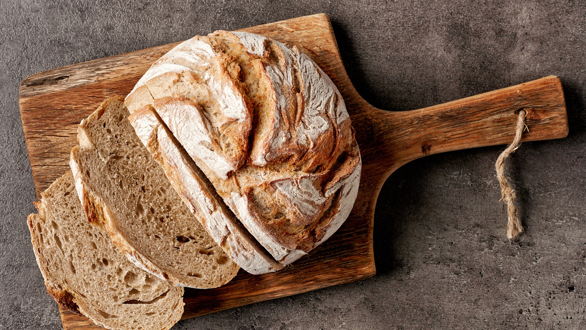 Domowy chleb pszenny - przepis