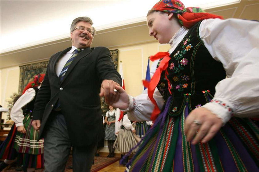 Komorowski szlifuje formę na prezydenturę