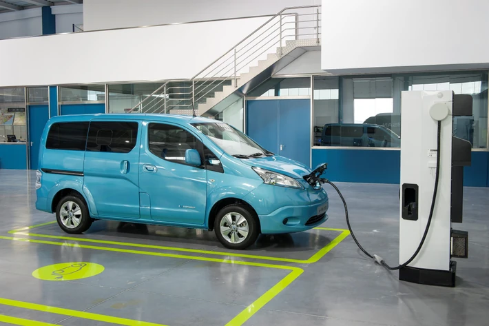 Nissan e-NV200