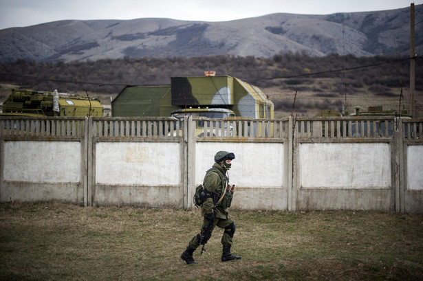 Na granicy Krymu ostrzelano ukraiński samolot