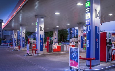 Reuters: PKN Orlen otrzyma zgodę KE na przejęcie Lotosu dzięki nowym propozycjom