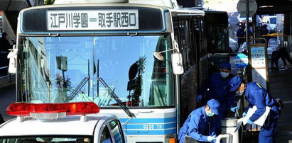 Bezrobotny ranił 13 osób w autobusie. FOTO