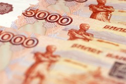 Ukraiński wywiad wojskowy: Okupanci wprowadzają do obiegu ruble