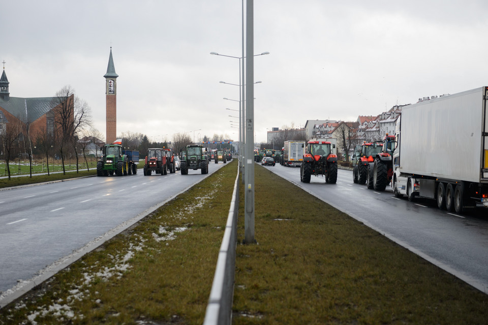 LESZNO PROTEST ROLNIKÓW BLOKADA DK NR 5 (Blokada dk nr 5)