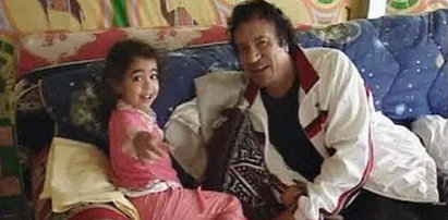Oto jak Kaddafi bawi się z wnukami