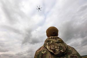 Wojna w Ukrainie. Powietrze nad Chersoniem należy do ukraińskich operatorów dronów