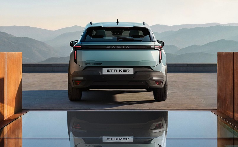 Nowa Dacia Striker