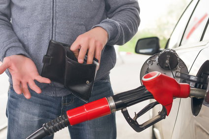 Ceny paliw. W wakacje litr benzyny 95 może kosztować 8 zł