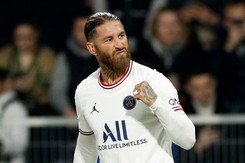 Paris Saint-Germain blisko koronacji, powrót Milika, asysta Frankowskiego