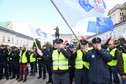 Demonstracja przed Pałacem Prezydenckim