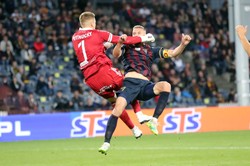 Mecz Lecha z Pogonią przełożony. "Portowcy" nie kryją złości