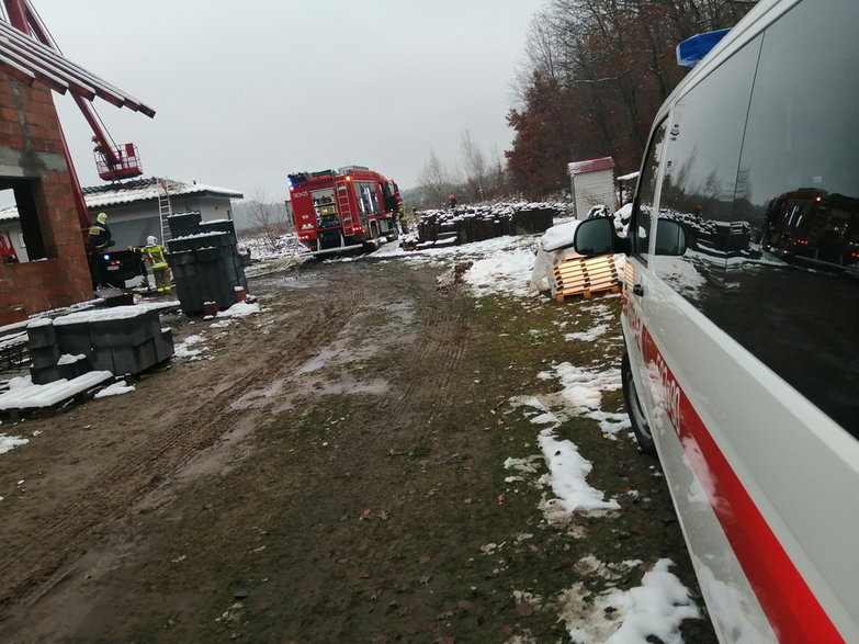 Pożar w Michałowie w gminie Zgierz - płonął dach budynku mieszkalnego