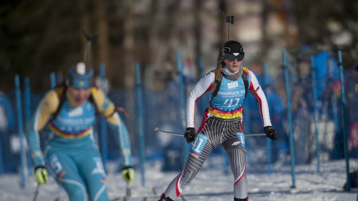 W poniedziałek, podczas Pierwszych Zimowych Młodzieżowych Igrzysk Olimpijskich w Innsbrucku przeprowadzono drugi etap rywalizacji biathlonistów. W biegu pościgowym z polskiej kadry najlepiej poradził sobie Jakub Topór, który zajął 24. miejsce.