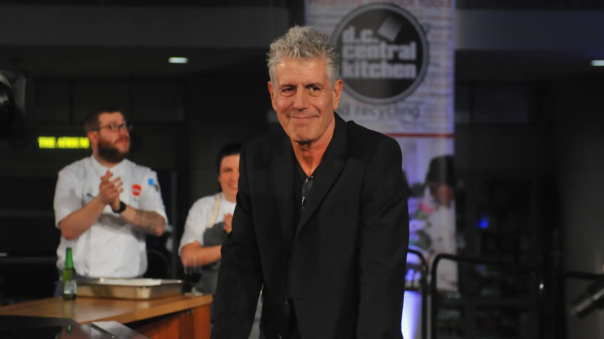 Był nazywany "Elvisem szefów kuchni". Dlaczego Anthony Bourdain odebrał sobie życie?