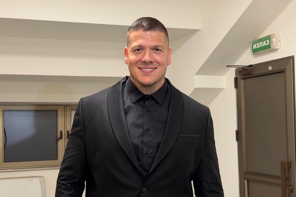 "LJUDIMA SE TO SMUČILO" Sloba Radanović otvorio dušu o estradi i sinu Damjanu: "Krivo mi je kad nisam kod kuće, a on nauči nešto novo" (Video)