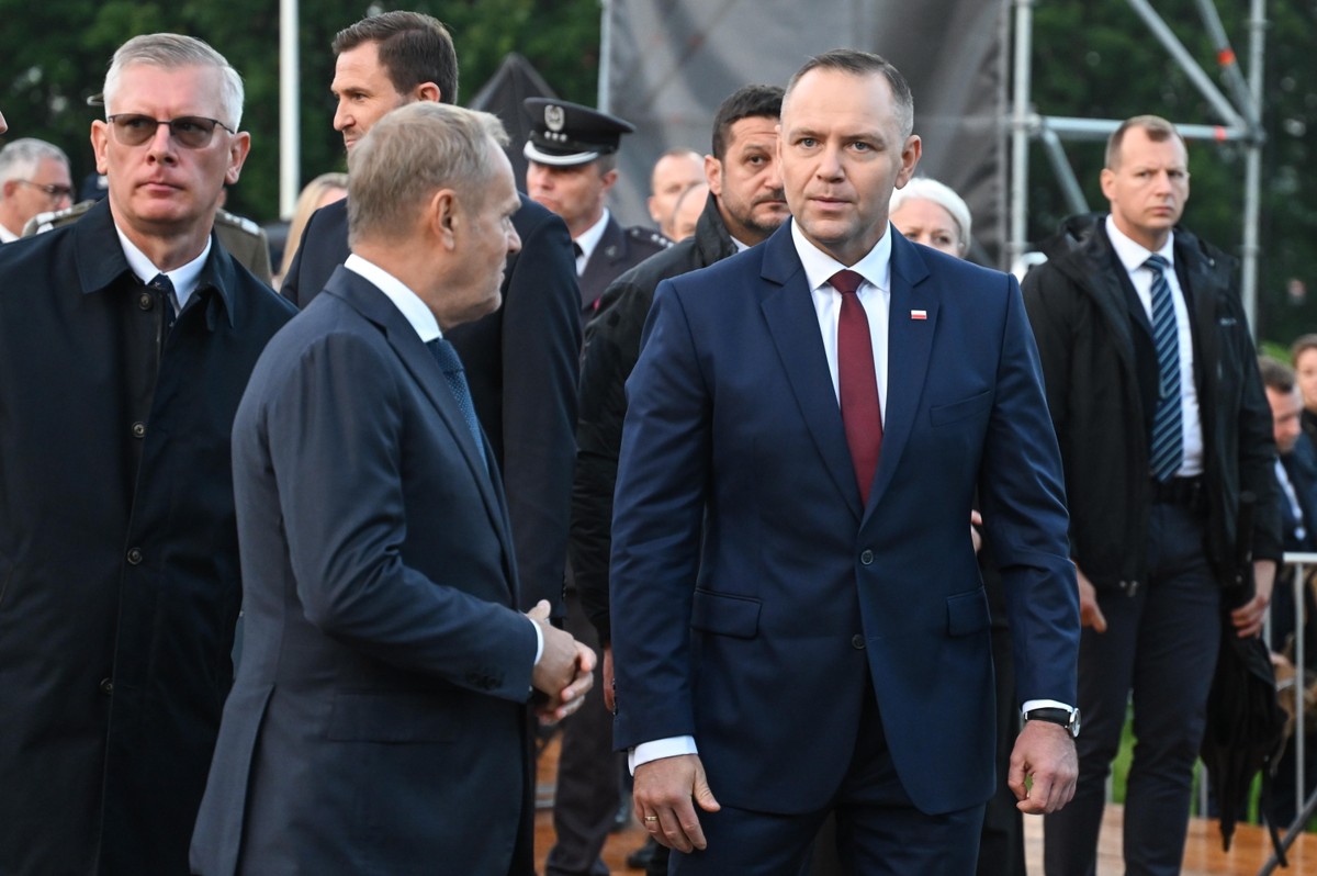 Karol Nawrocki, Donlad Tusk