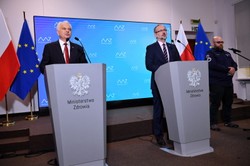 Niedzielski: Podpisaliśmy trójstronne porozumienie z ratownikami i pracodawcami