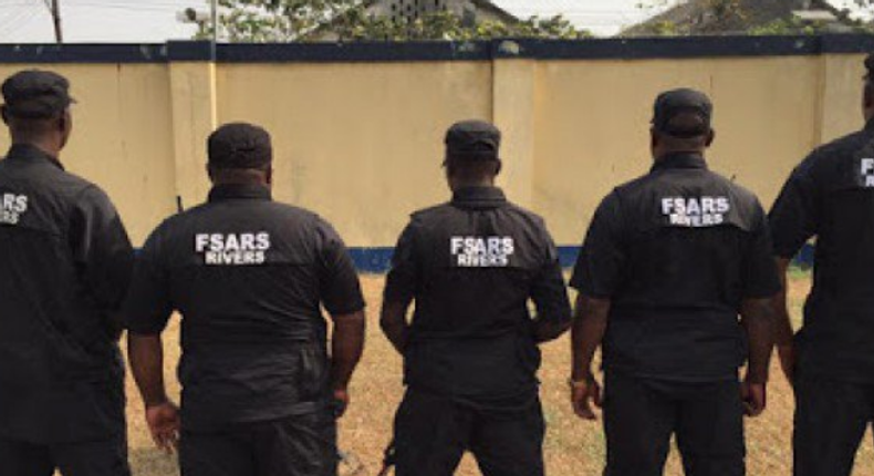 2 former SARS officers sentenced to death for murder