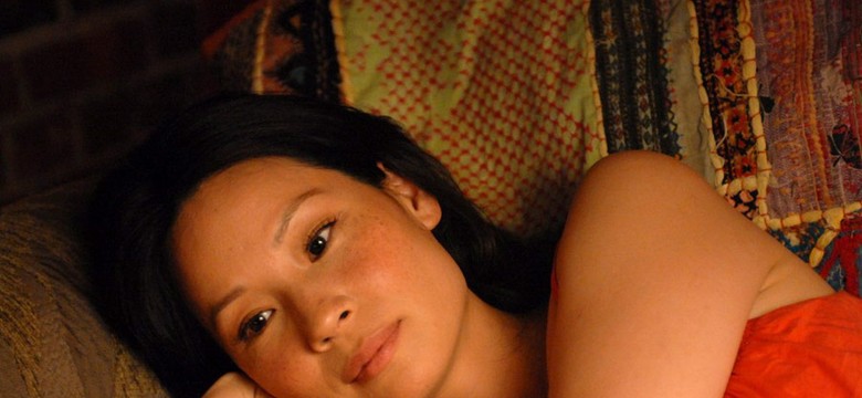 Lucy Liu patroluje ulice Los Angeles