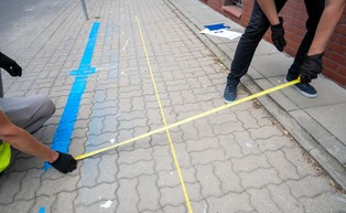 Czy można będzie parkować na chodniku? To zależy