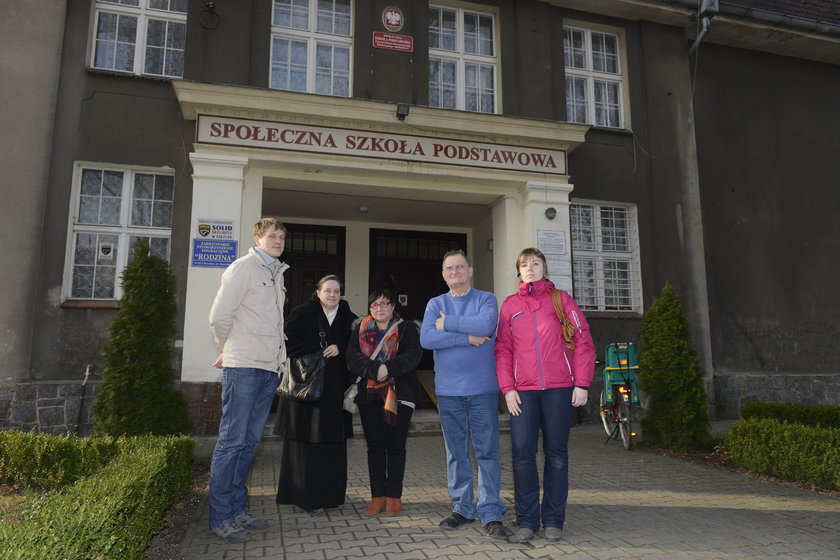 Rodzice i nauczyciele bronią szkoły przy ul. Zatorskiej we Wrocławiu