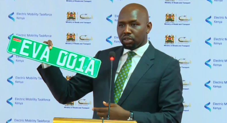 Transport Cabinet Secretary, Kipchumba Murkomen unveils new special number plate to identify electric vehicles