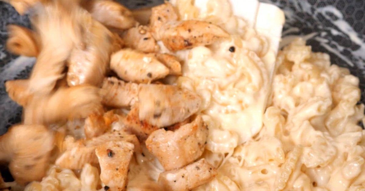 Mac&Cheese z kurczakiem. Oto przepis Styl życia