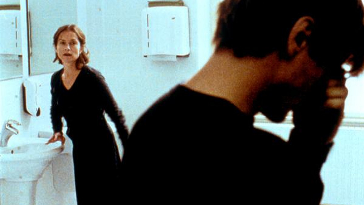 Pianistka. Reżyseria: Michael Haneke. Obsada: Isabelle Huppert, Benoît Magimel, Annie Girardot. 2001.