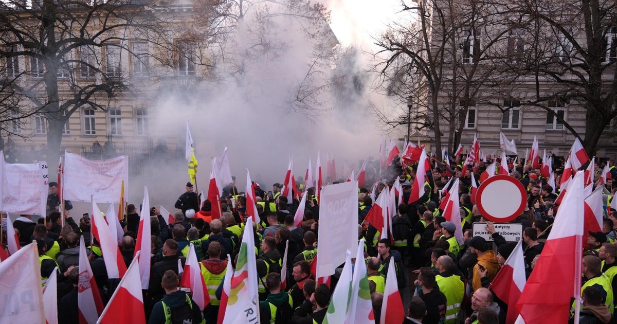 Protesty w Polsce. "To ceny sprzed 20 lat". Rolnicy wyjdą na ulice