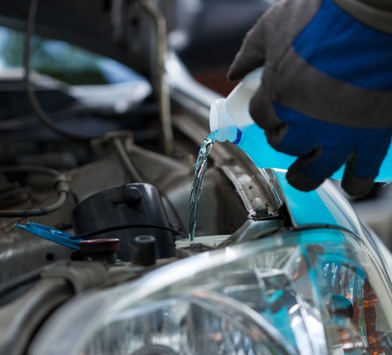 Płyn do spryskiwaczy szyb samochodowych