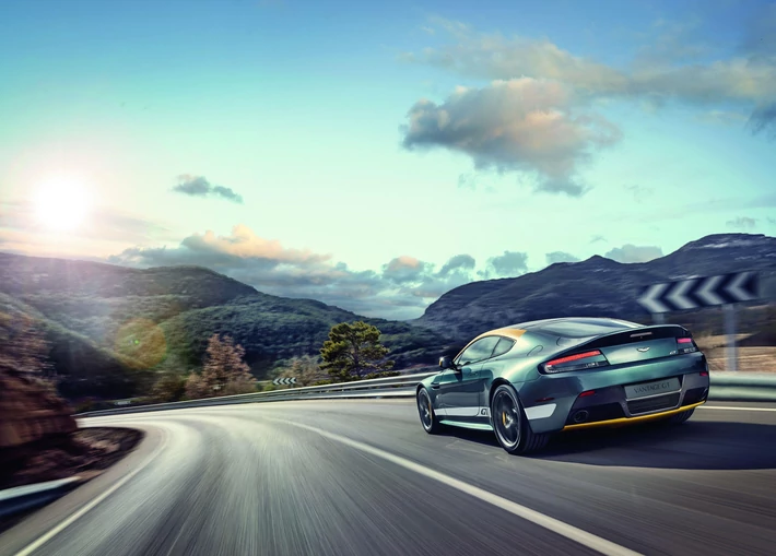 Aston Martin V8 Vantage GT 