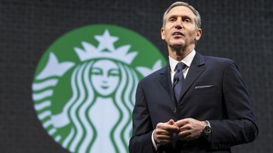 Król kawy prezydentem USA? Przyjaciele szefa Starbucks Howarda Schultza widzą w nim męża stanu