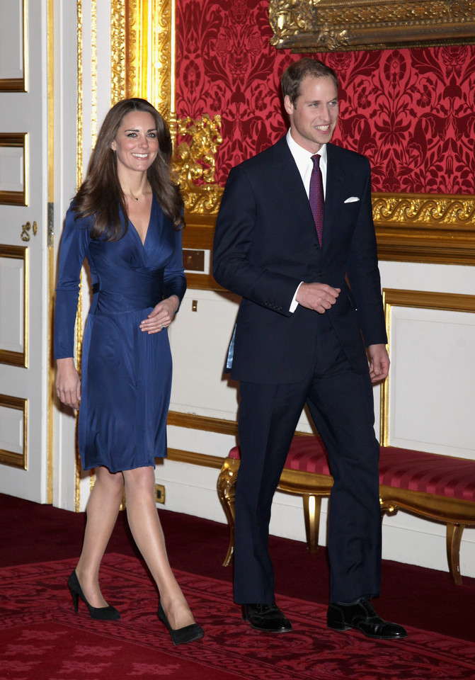 Kate Middleton w sukience Issa