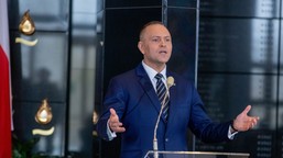 "akt wrogi w stosunku do polski". szef mon reaguje po spotkaniu nawrockiego