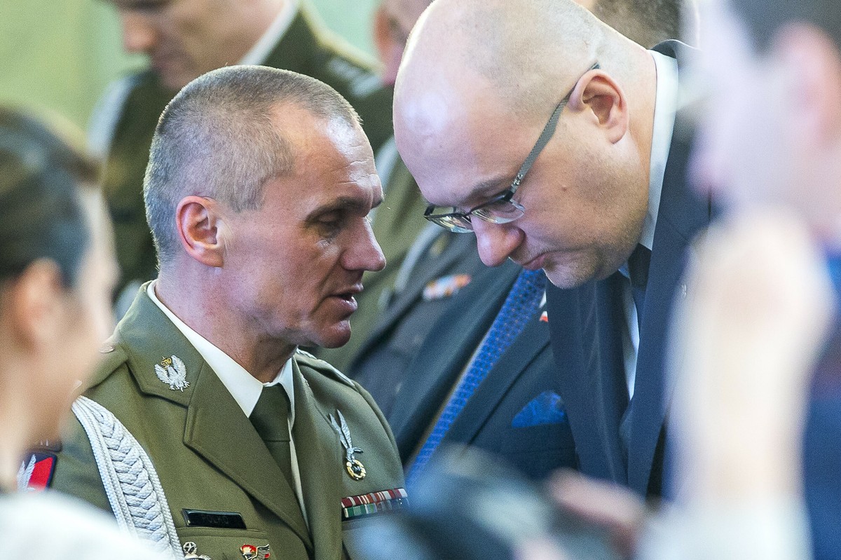 Generał Roman Polko o zagrożeniach dla państwa polskiego