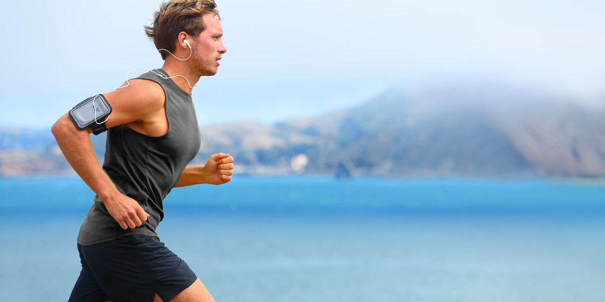 Bieganie ma wiele zalet. Pomaga nie tylko być w dobrej formie fizycznej, ale i psychicznej.