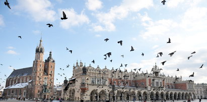 Wymienią kostkę pod kościołem Mariackim