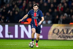 Złodzieje upatrzyli sobie Kwaracchelię. Piłkarz Paris-Saint Germain znów padł ich ofiarą