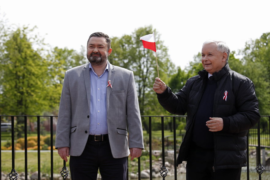Karol Karski i Jarosław Kaczyński. Zdjęcie z 2014 r.
