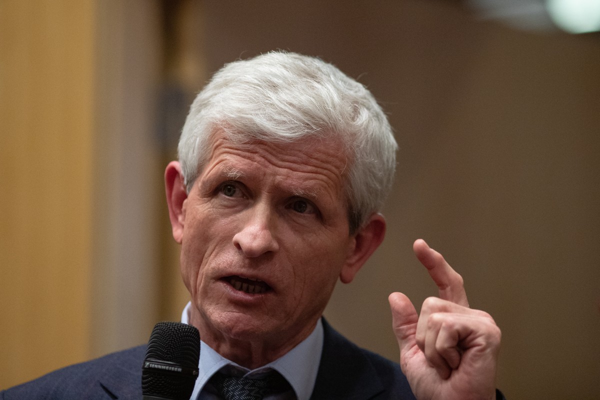 Prof. Roman Kuźniar