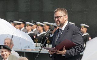 Ołdakowski: Patriotyzm to nie tylko wykrzykiwanie haseł, ale też szacunek [WYWIAD]