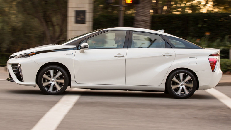 Toyota Mirai I (2014-2020)