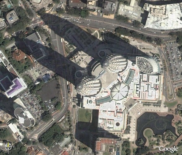 Malezja. Petronas Towers - wysokość 452,0 m