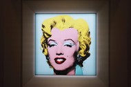 Słynny portret Marilyn Monroe autorstwa amerykańskiego mistrza pop-artu Andy'ego Warhola został sprzedany za 195 mln dolarów w poniedziałek wieczorem w siedzibie Christie’s w Nowym Jorku.