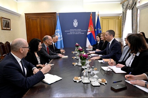 Đurić i Petković sa šefom UNMIK: Srbija  očekuje da se ukaže na alarmantan položaj Srba na KiM